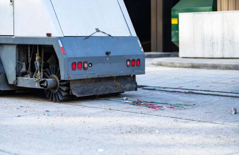 Street sweeper